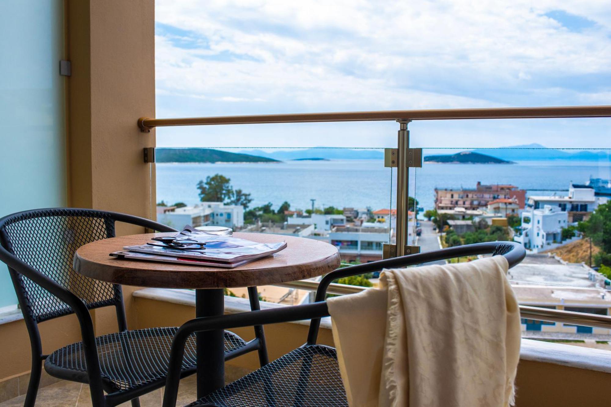 Evia Hotel & Suites Marmari  Exteriör bild