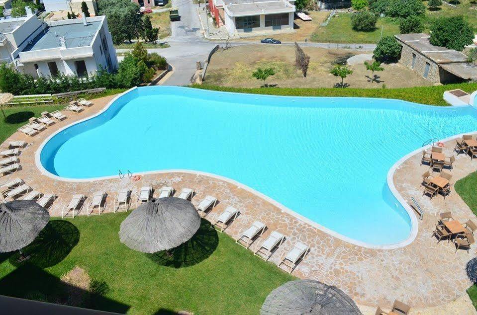 Evia Hotel & Suites Marmari  Exteriör bild